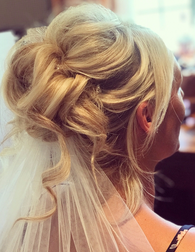 Bristol hairstylist The Hairbook by Nicole Stephanie creates messy up do for wedding with veil