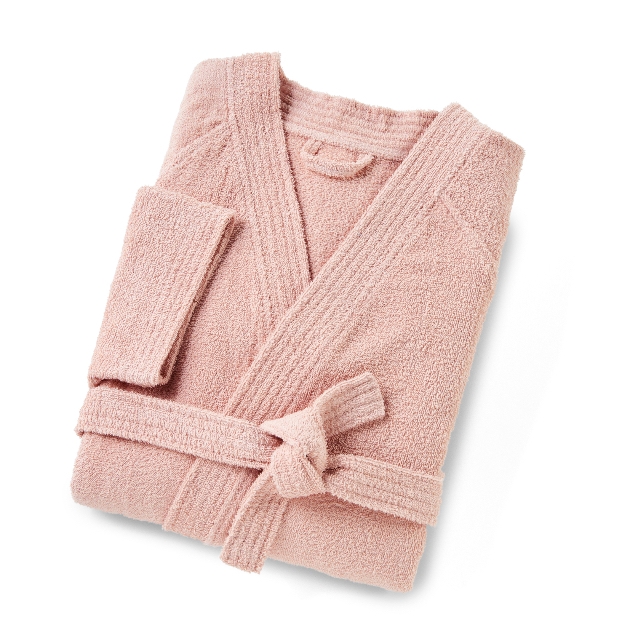 Pink dressing gown from La Redoute's romantic Valentine's Day lingerie collection